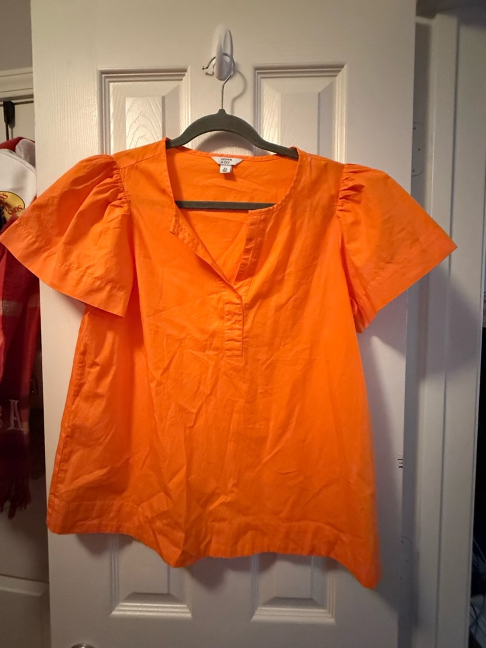 crown & ivy Orange Puff-Sleeve V-Neck Blouse